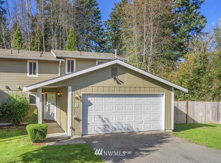 5008 Tyler Street - Photo 1