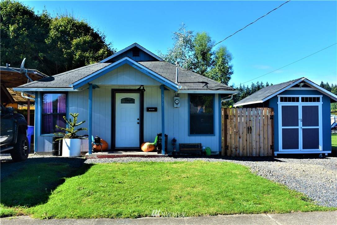 331 2nd Avenue - Photo 1