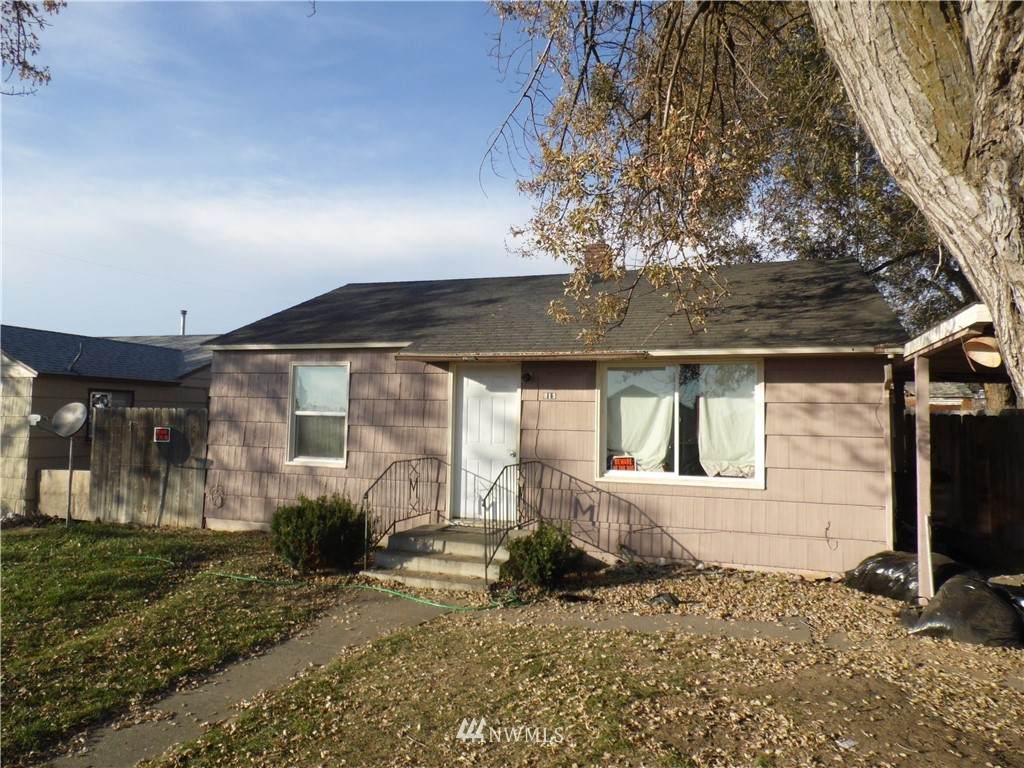 315 Larch Street - Photo 1