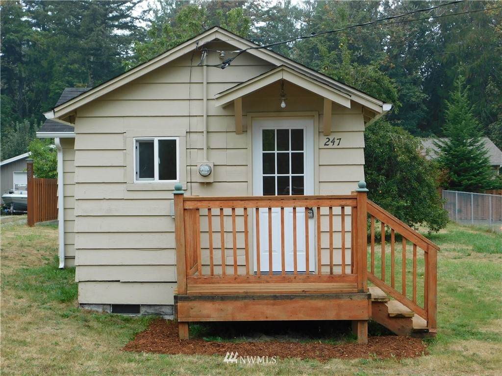 247 Sunnyhill Road - Photo 1