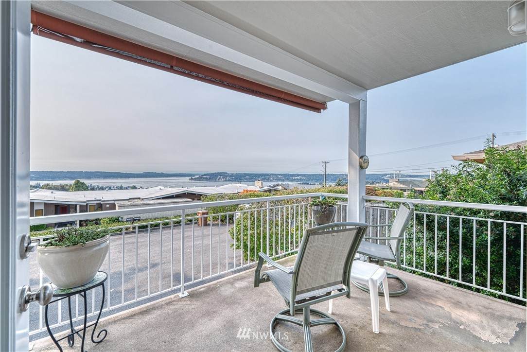 7606 19th Street - Photo 1