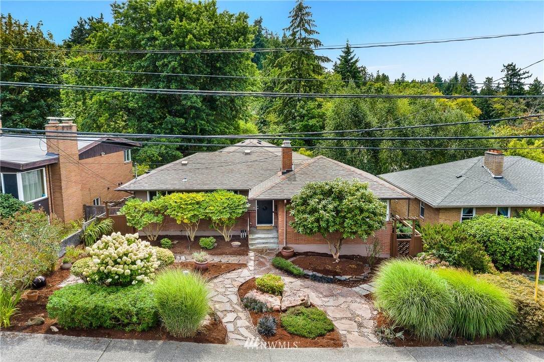 4109 Barton Street - Photo 1