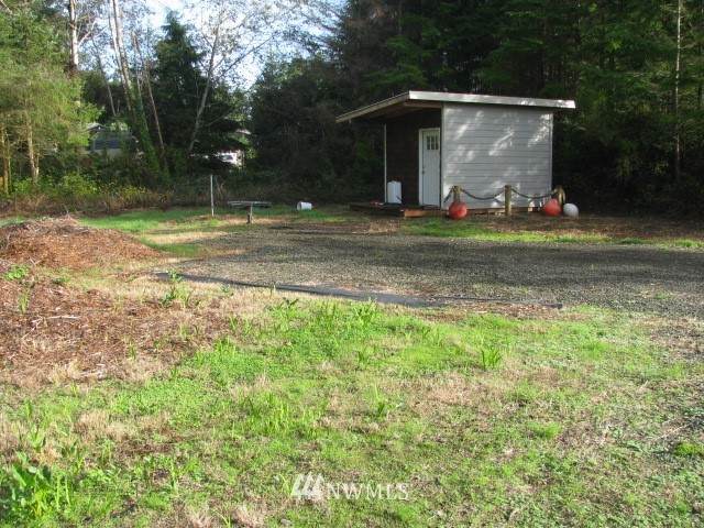 20619 Birch Place - Photo 1