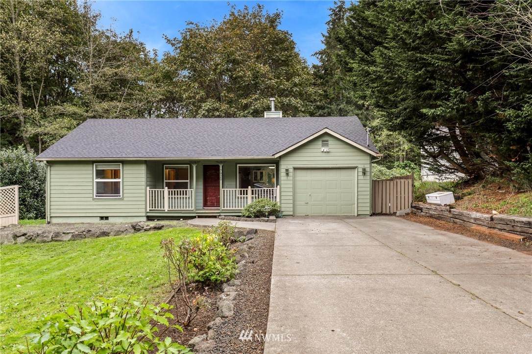 7820 Seawind Avenue - Photo 1
