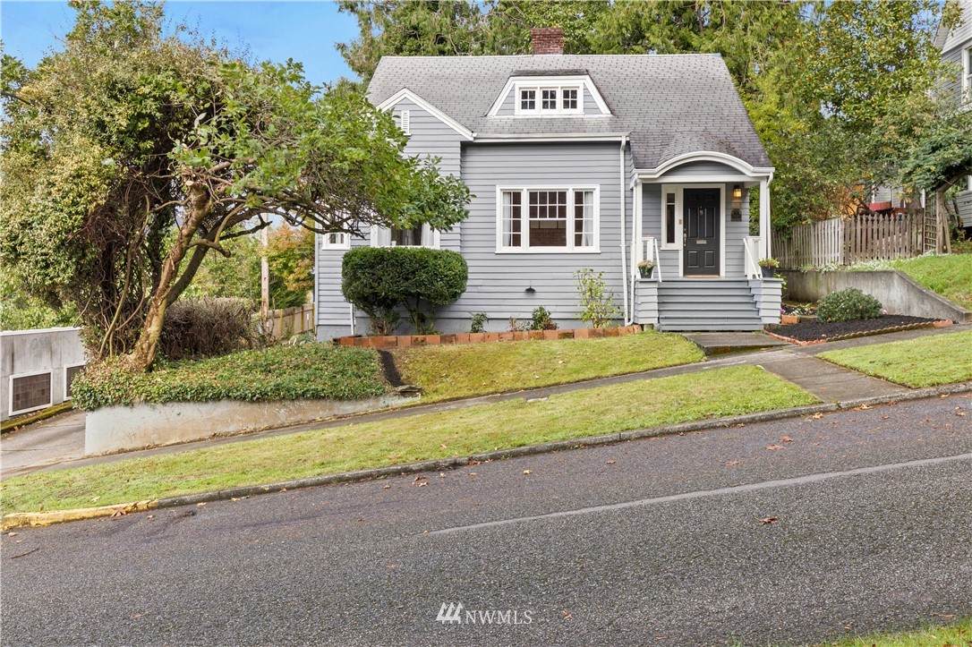 138 School Street - Photo 1