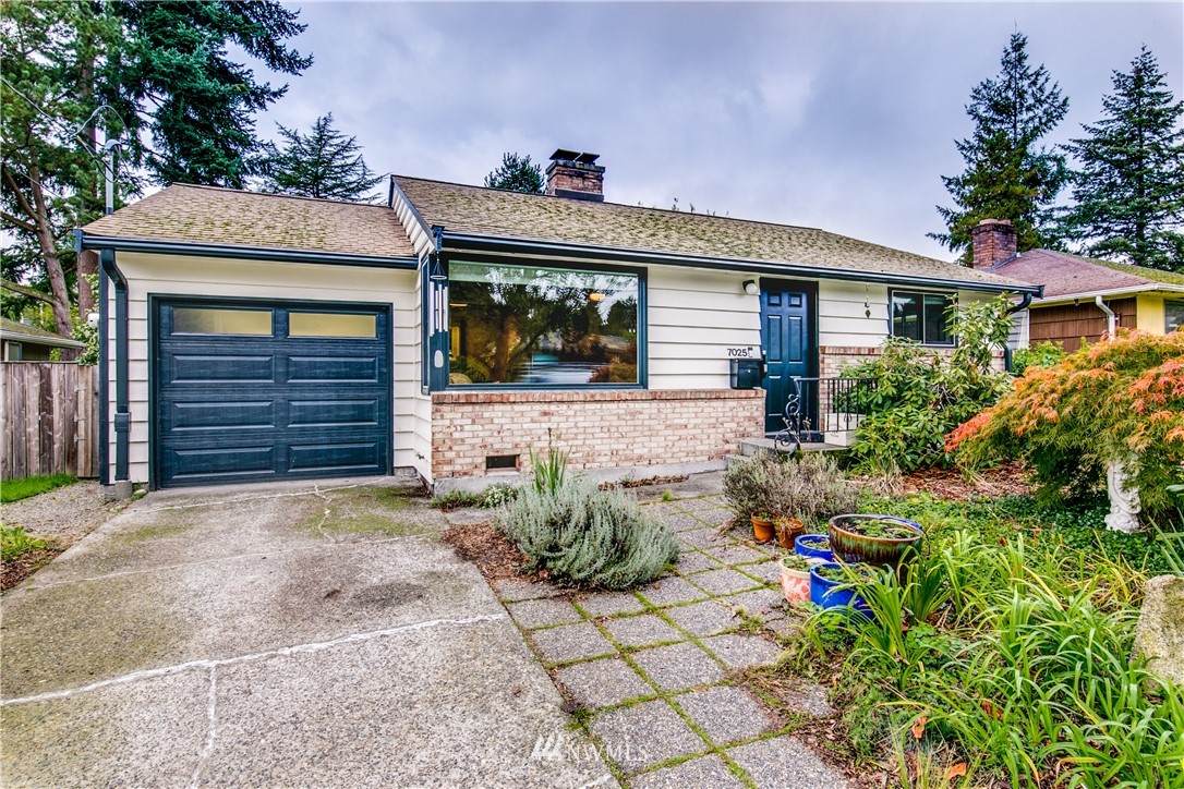 7025 25th Avenue - Photo 1