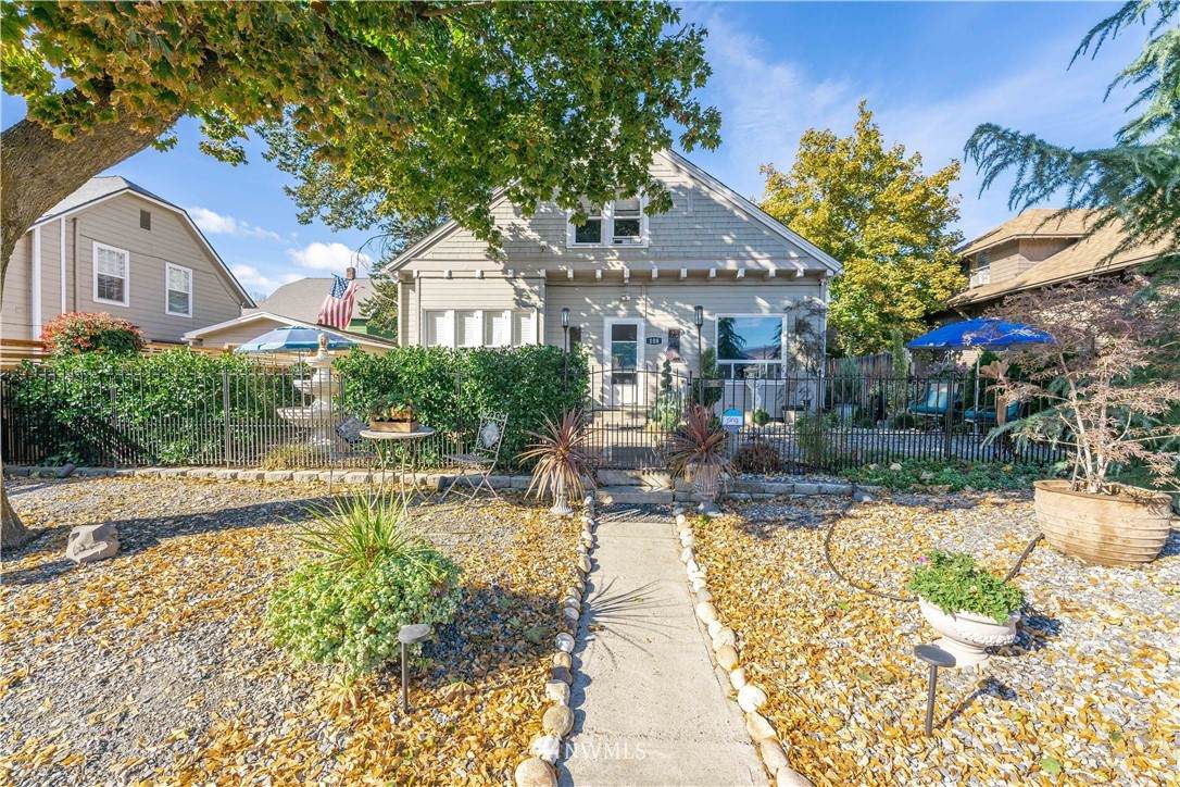 108 Cleveland Avenue - Photo 1