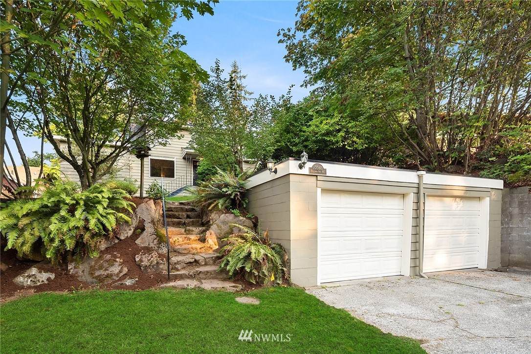 10060 Ravenna Avenue - Photo 1