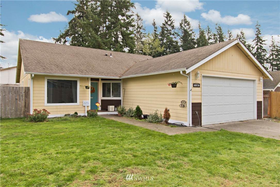 7502 191st Avenue - Photo 1