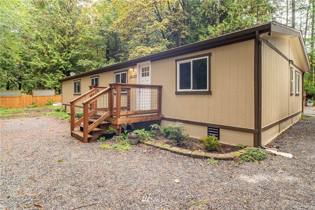 14523 Lake Crabapple Road - Photo 1
