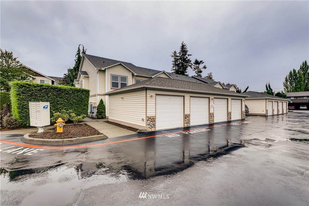 4827 67th Street - Photo 1