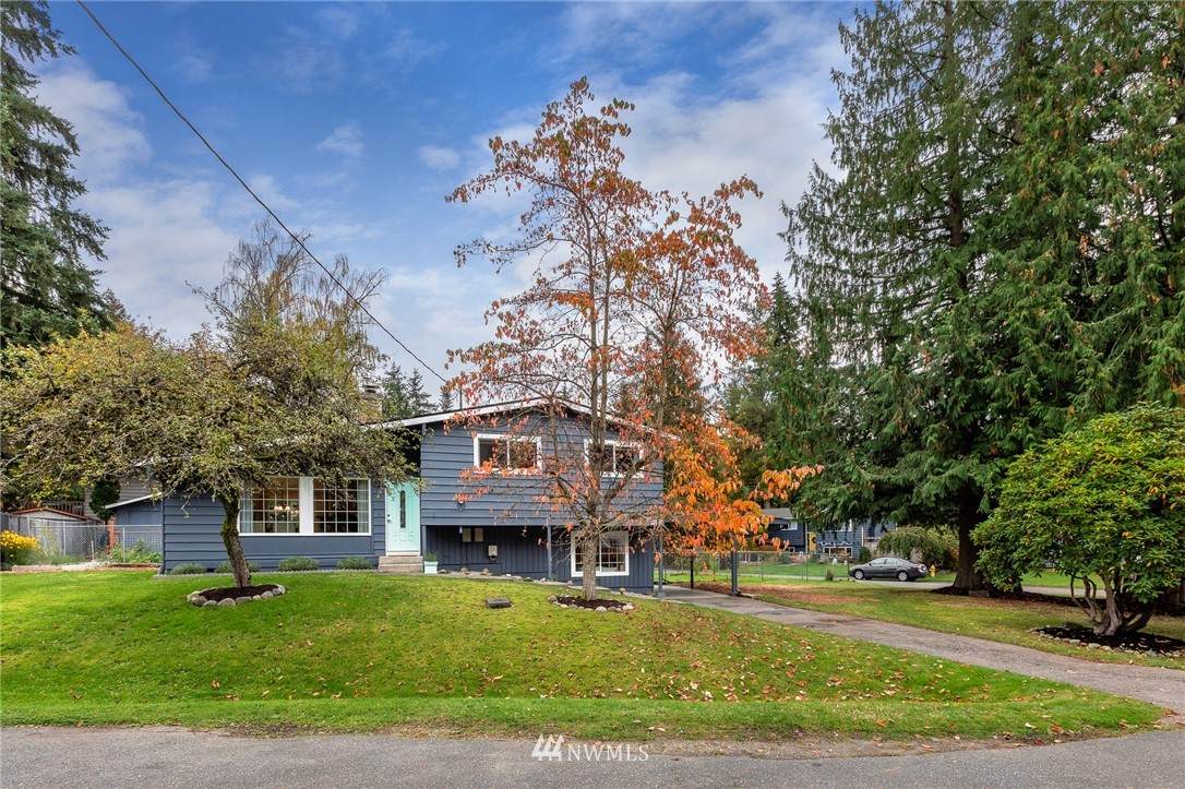 17015 67th Avenue - Photo 1