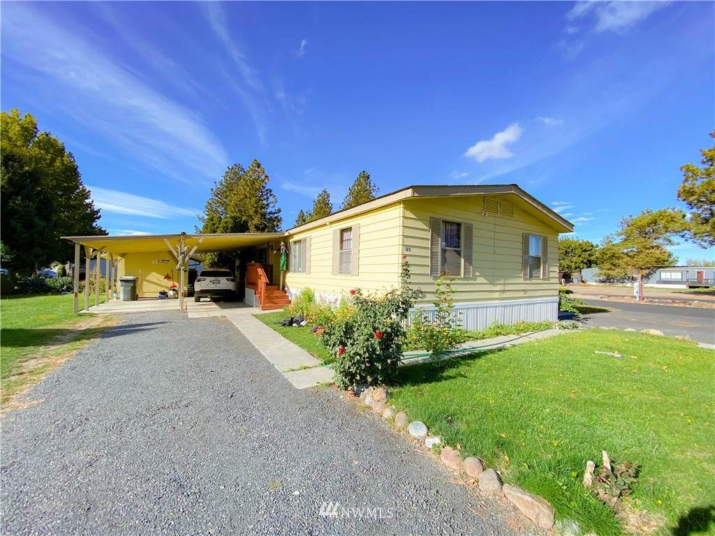 4815 Airway Dr - Photo 1