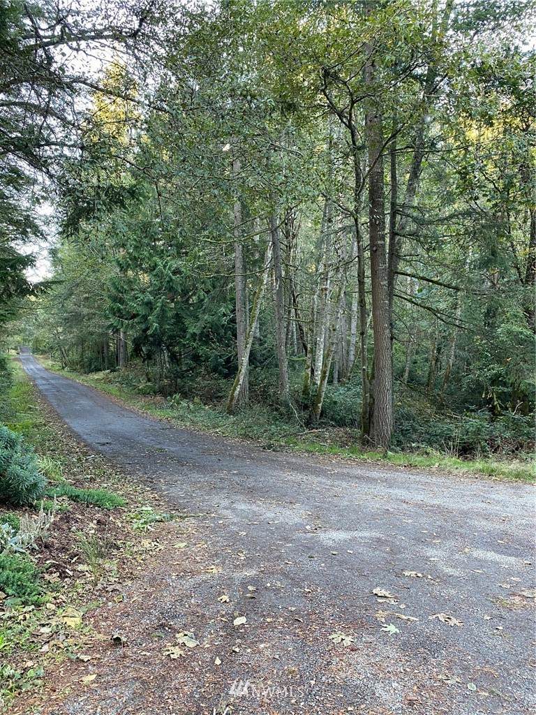 12524 Bank Road - Photo 1