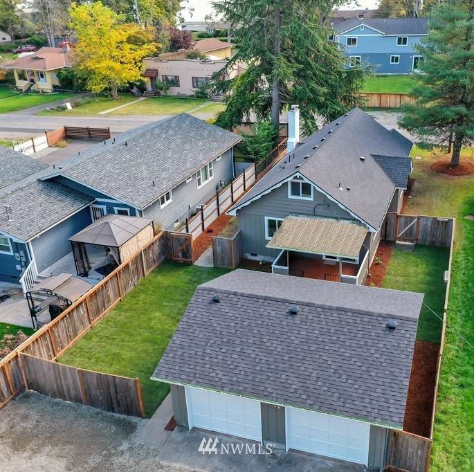 9831 Veterans Drive - Photo 1