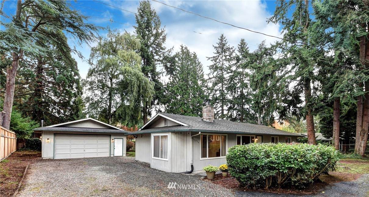 11034 104th Avenue - Photo 1