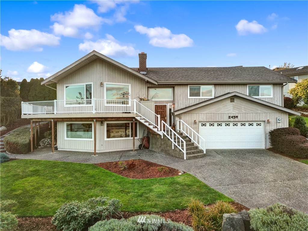 2459 Heights Drive - Photo 1