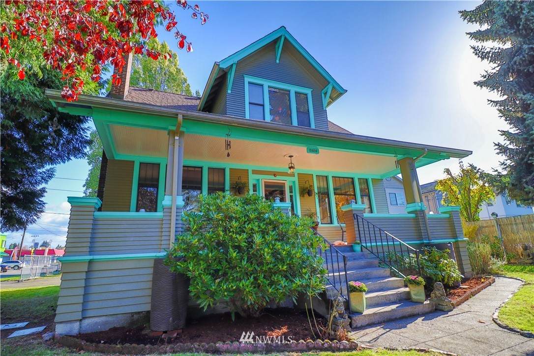 10404 17th Avenue - Photo 1