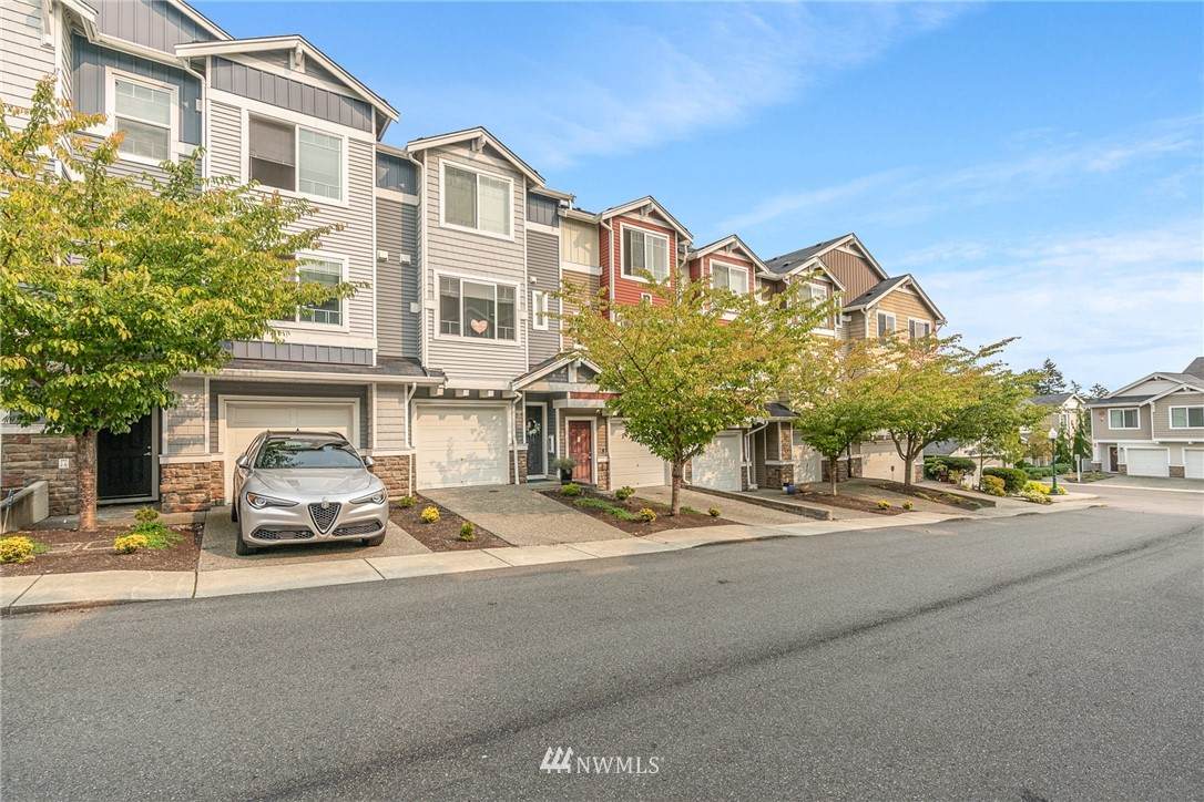15720 Manor Way - Photo 1