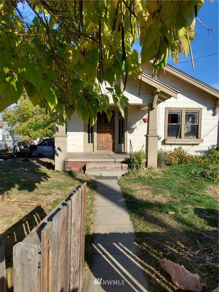 527 Walker Avenue - Photo 1