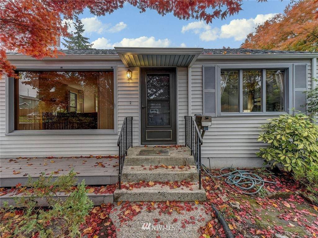 15820 9th Avenue - Photo 1