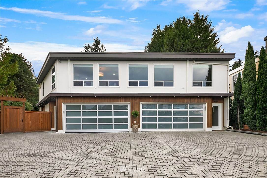 9819 Shoreland Drive - Photo 1