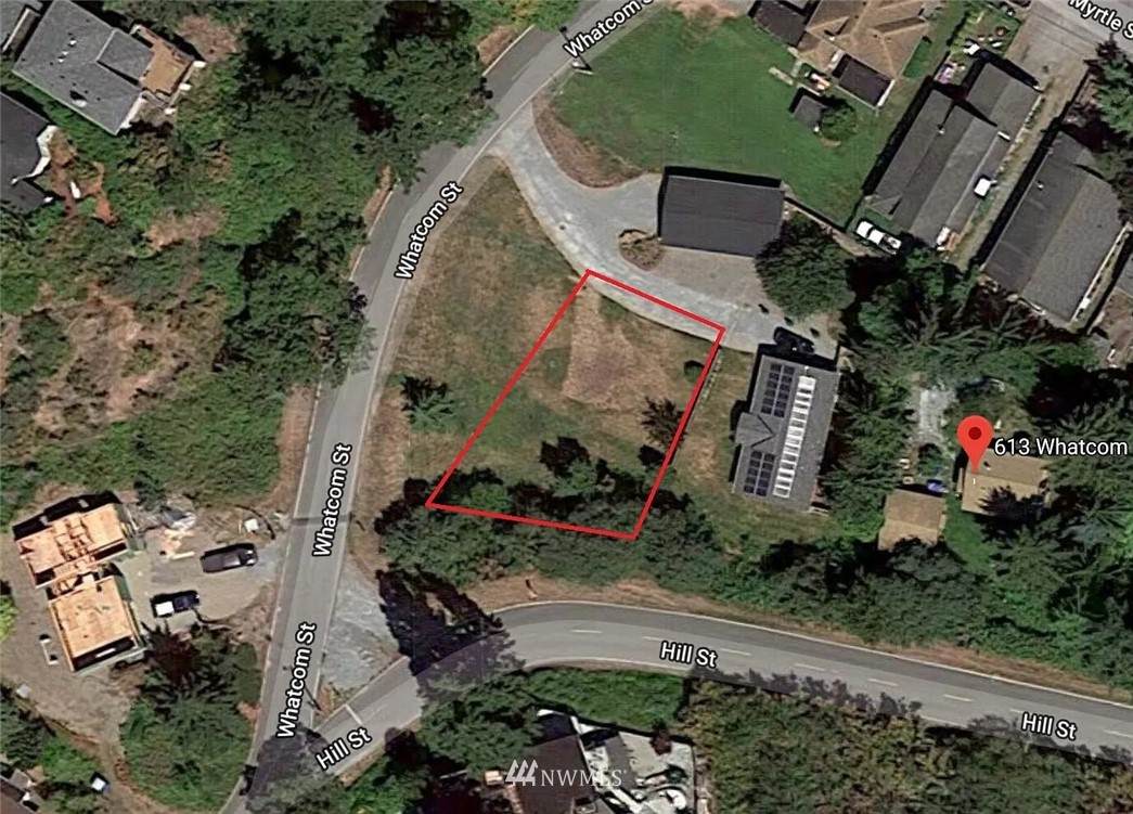 613 Whatcom - Photo 1