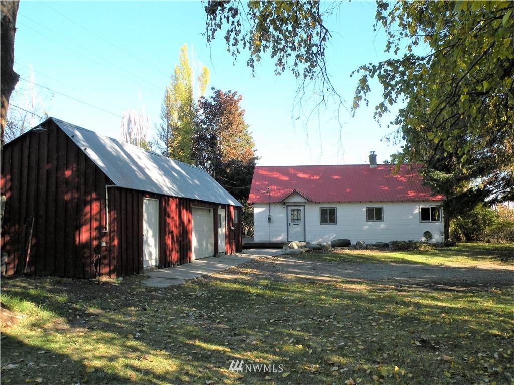 22571 Highway 20 - Photo 1