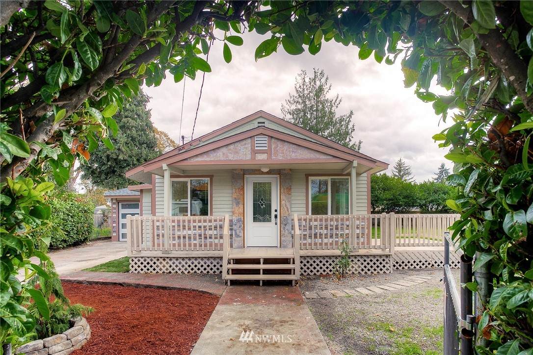 15211 Portland Avenue - Photo 1