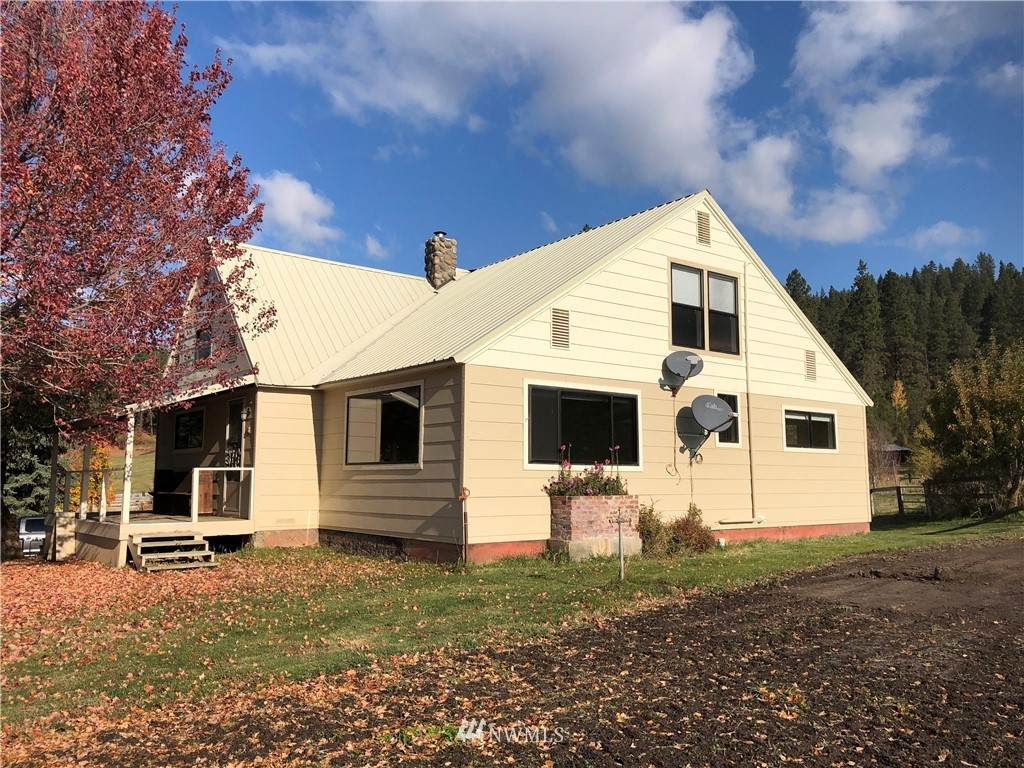 3380 Teanaway Road - Photo 1