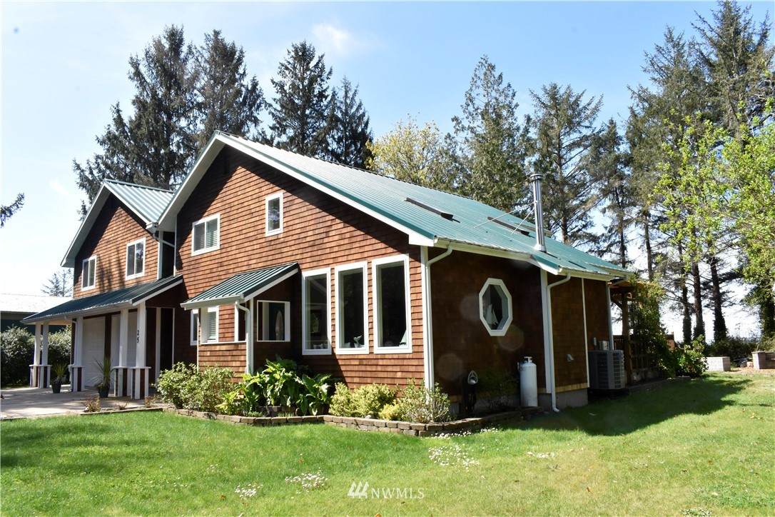 25 Bayview Street - Photo 1