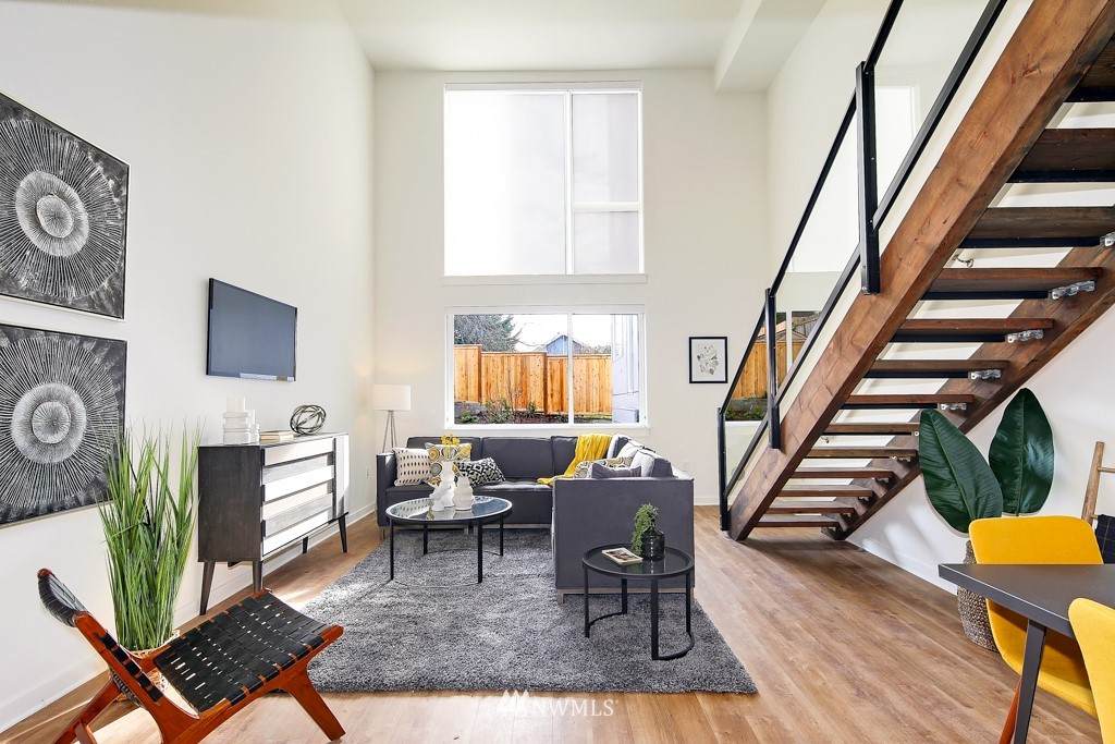 1601 45th Street - Photo 1
