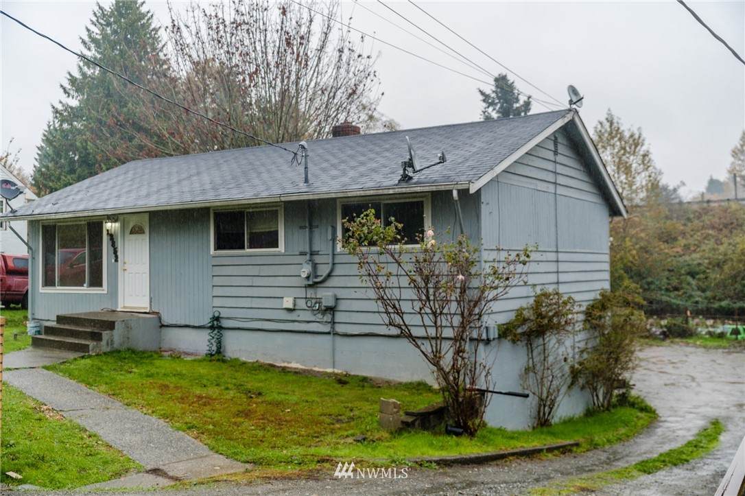 12852 4th Avenue - Photo 1
