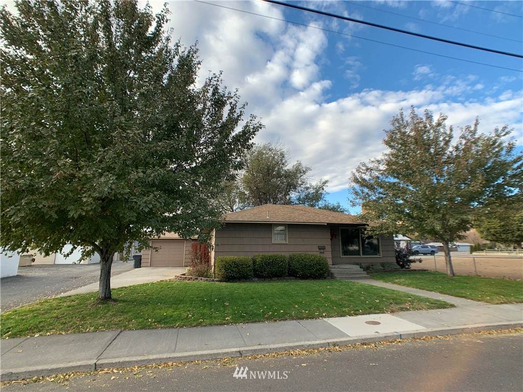 338 3rd Avenue - Photo 1