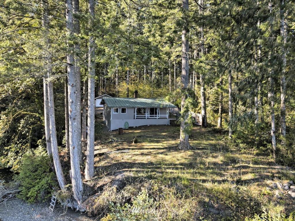 231 Benson Loop - Photo 1