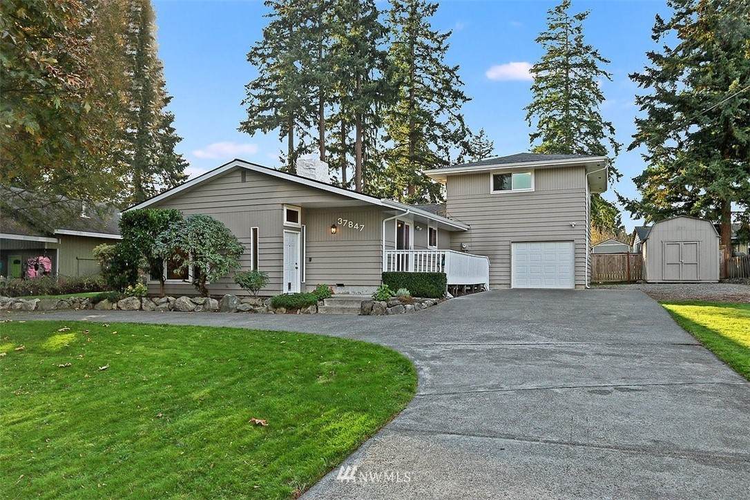 37847 43rd Avenue - Photo 1