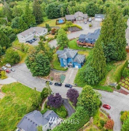 2534 Lynnwood Drive - Photo 1