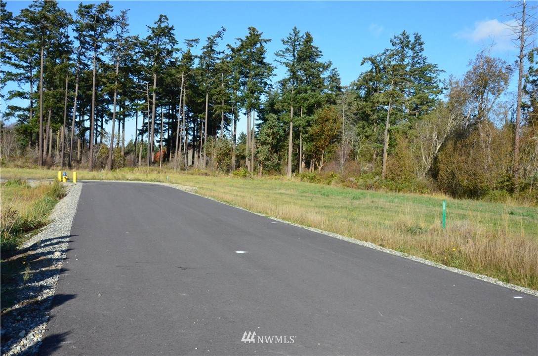 23 E. Park - Photo 1