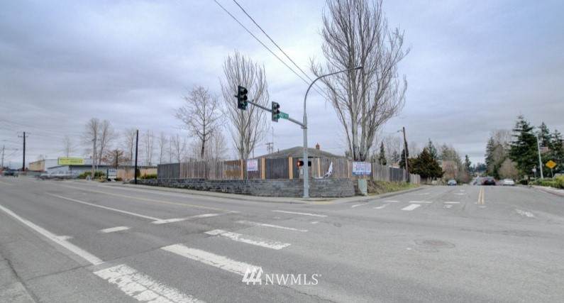 701 100th Street - Photo 1