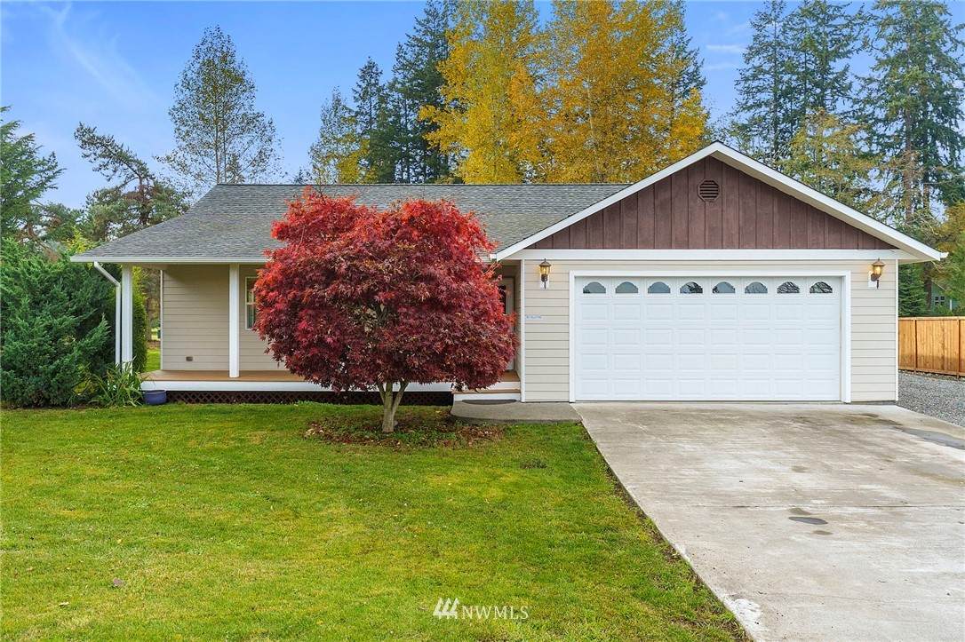 352 Falcon Road - Photo 1