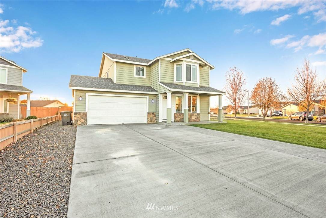 409 Linden Avenue - Photo 1