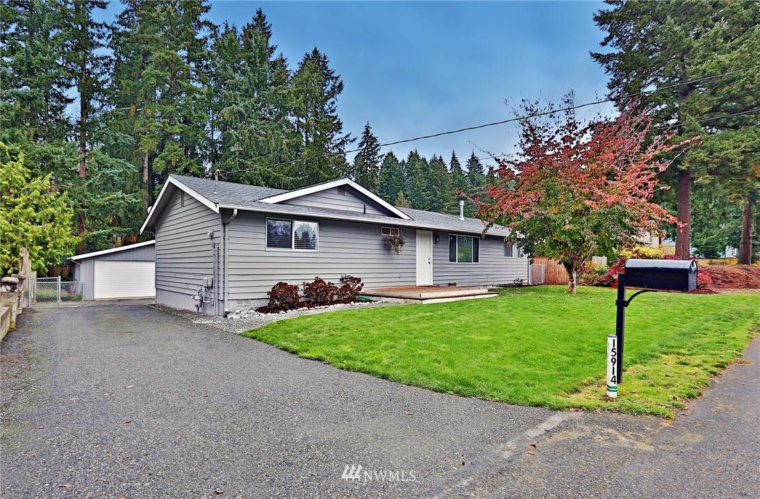 15914 144th Street - Photo 1