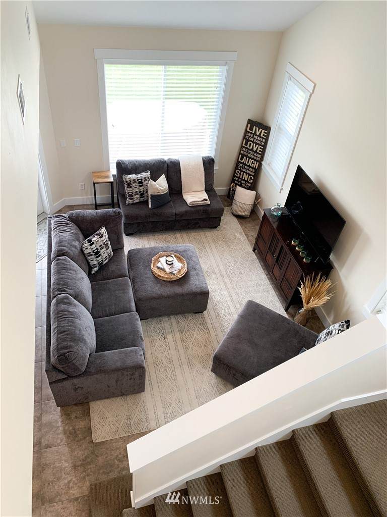 9352 Entiat Lane - Photo 1