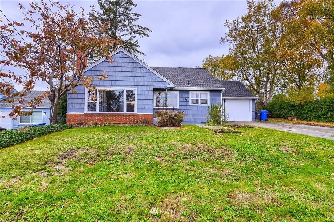 1588 4th Ave - Photo 1