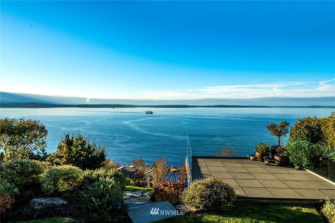 1961 Sunset Avenue - Photo 1