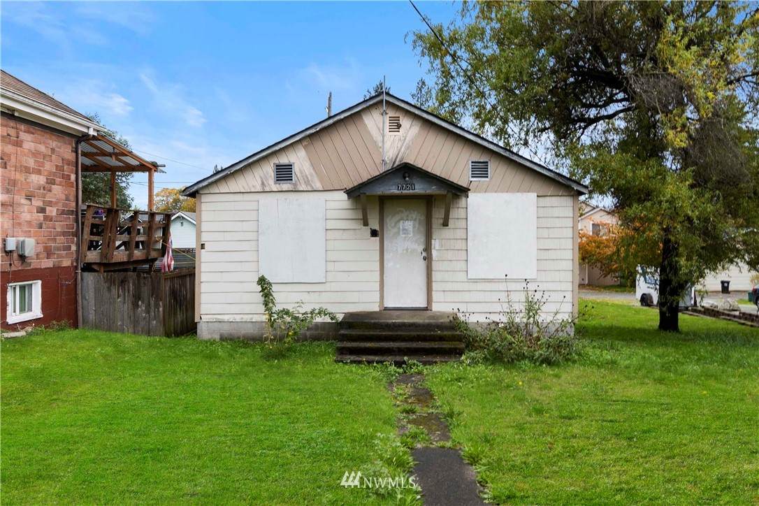 7721 16th Avenue - Photo 1