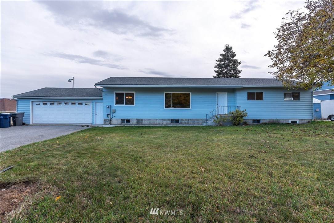 1551 Miller Street - Photo 1