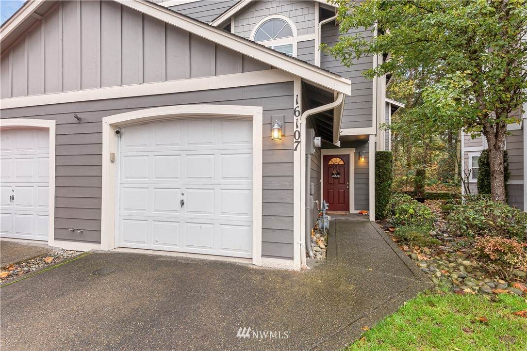 16107 123rd Avenue Ct - Photo 1