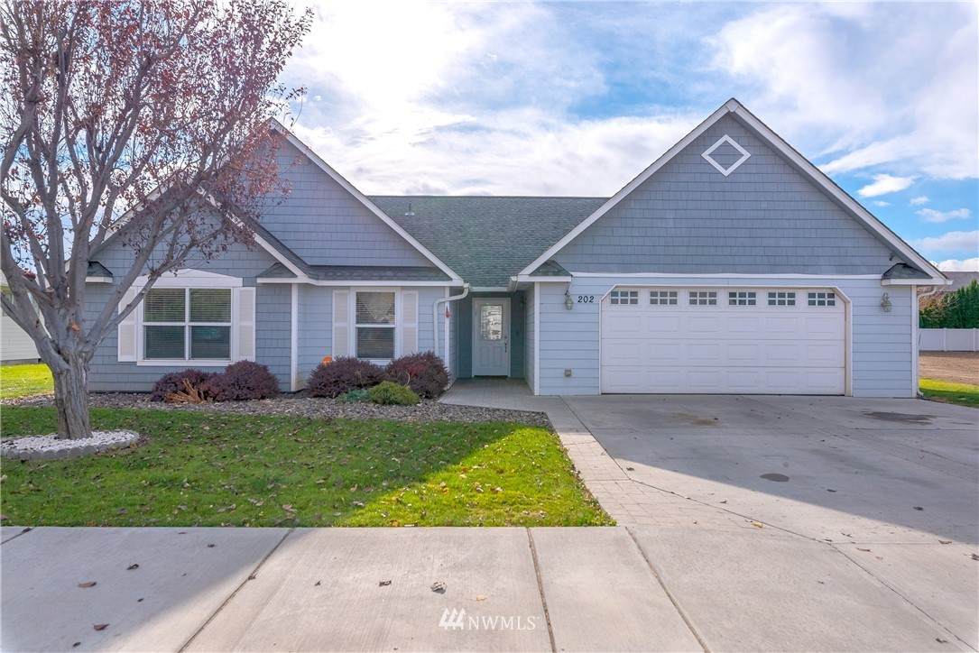 202 O Street - Photo 1