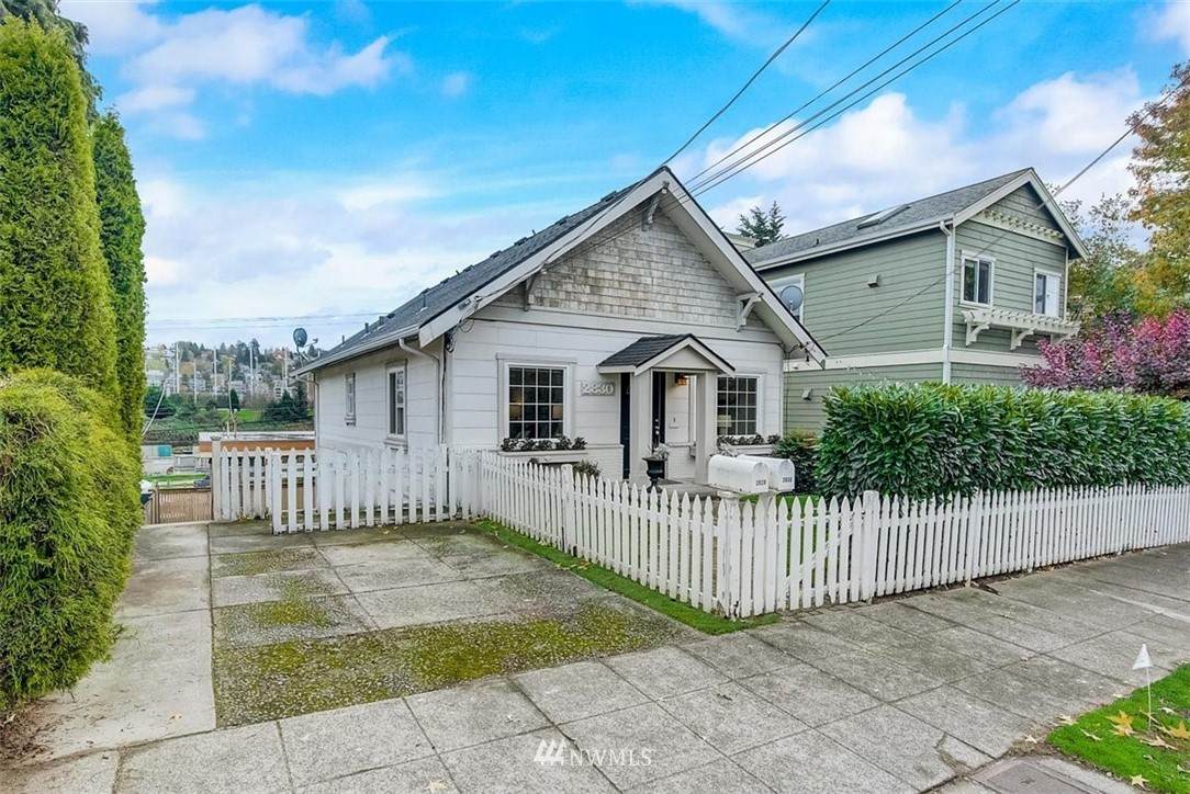 2830 21st Avenue - Photo 1